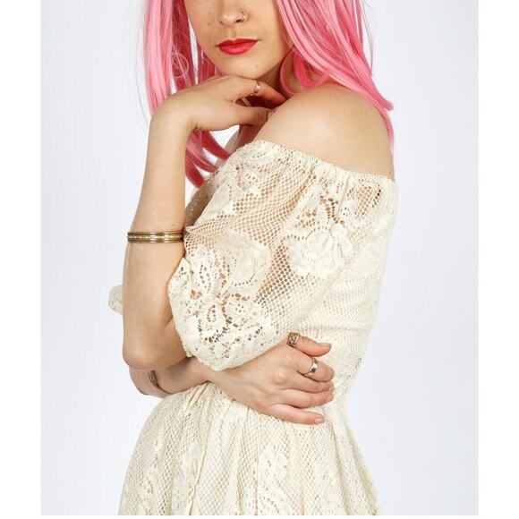 Vintage 1970s Lace Boho Dress w/ Balloon Sleeves by Lilli Diamond | Small - Picture 3 of 9